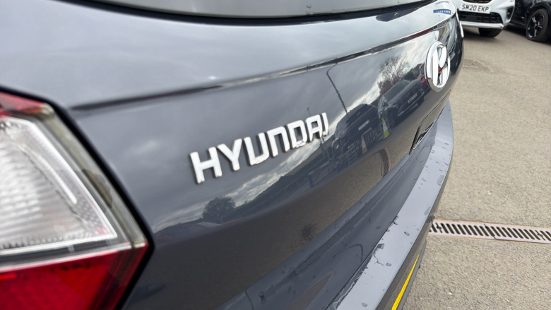 Hyundai i10 1.0 MPi SE Connect 5dr Auto Petrol Hatchback
